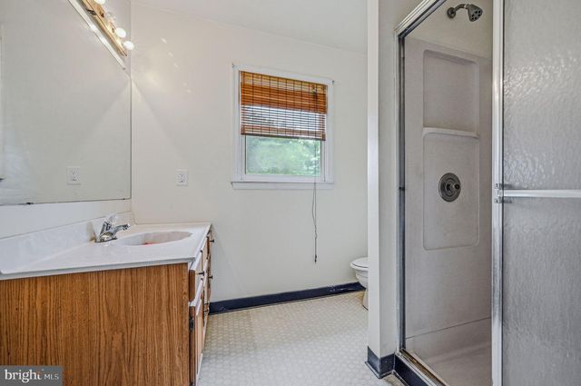 29 PIERSON DR, Hockessin, DE 19707