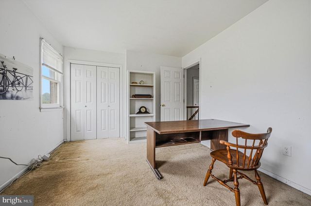 29 PIERSON DR, Hockessin, DE 19707