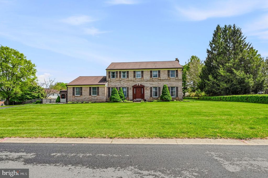 29 PIERSON DR, Hockessin, DE 19707