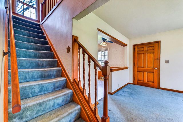 980 Webster AVENUE, Brookfield, WI 53005