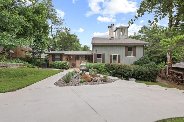 39 Windsor Drive, Pottsboro, TX 75076
