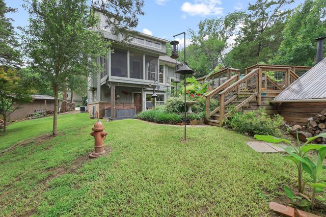 39 Windsor Drive, Pottsboro, TX 75076