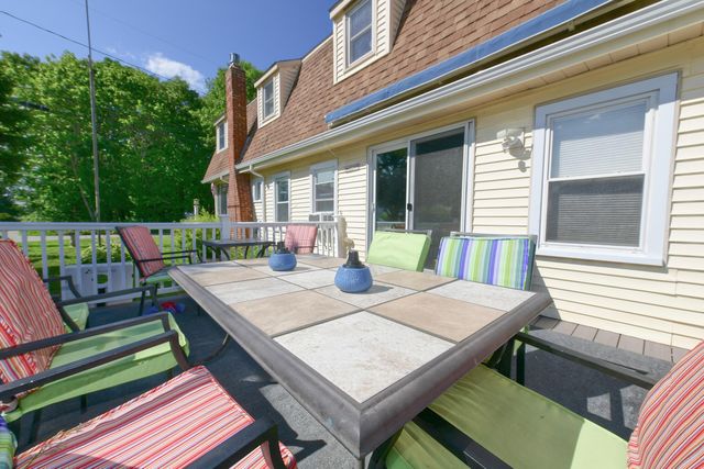 22 Ash Street, Wareham, MA 02571