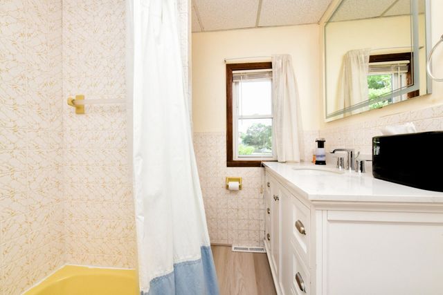 22 Ash Street, Wareham, MA 02571