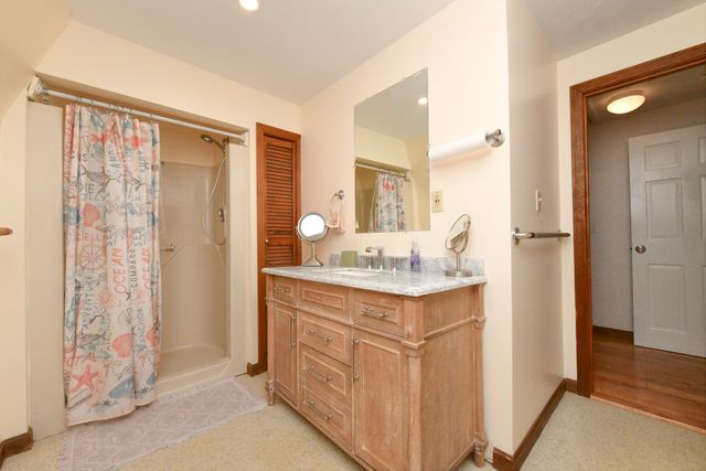 22 Ash Street, Wareham, MA 02571