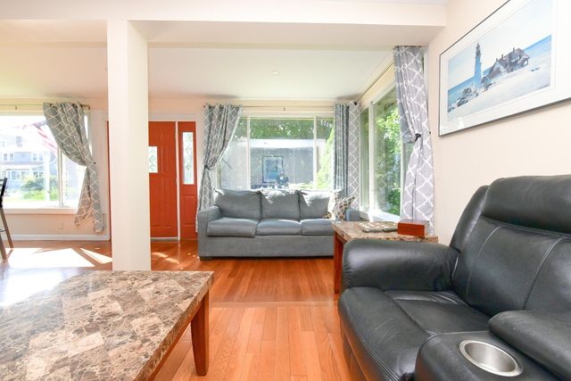 22 Ash Street, Wareham, MA 02571
