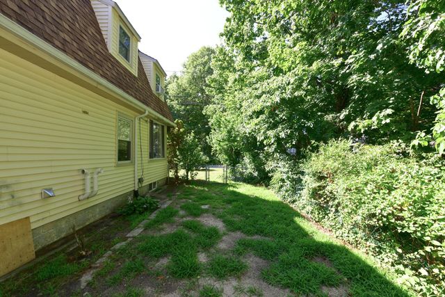 22 Ash Street, Wareham, MA 02571