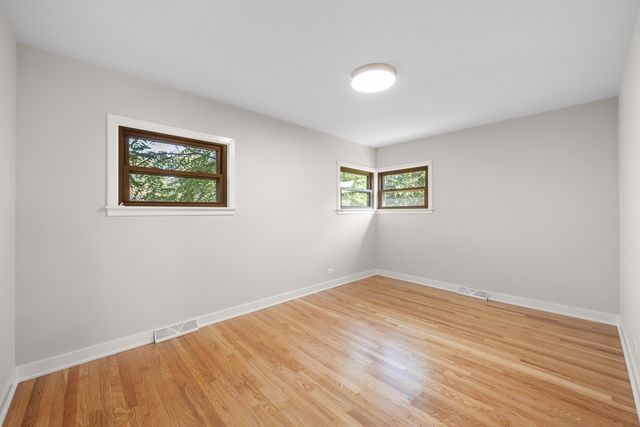 1505 W Euclid Avenue, Arlington Heights, IL 60005