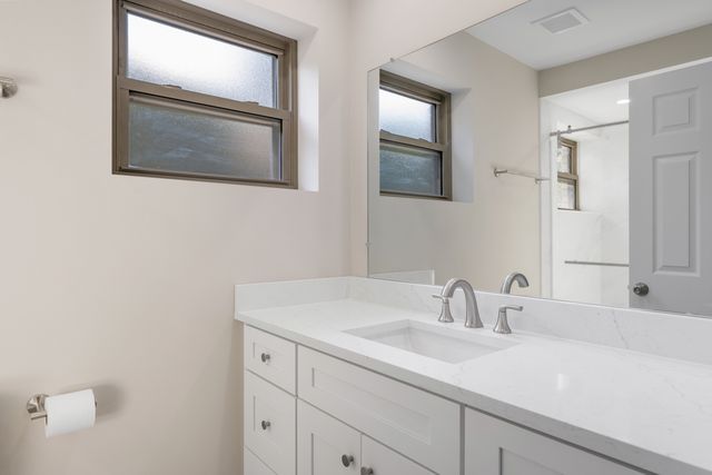 1505 W Euclid Avenue, Arlington Heights, IL 60005
