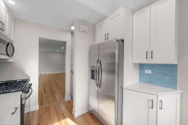1505 W Euclid Avenue, Arlington Heights, IL 60005