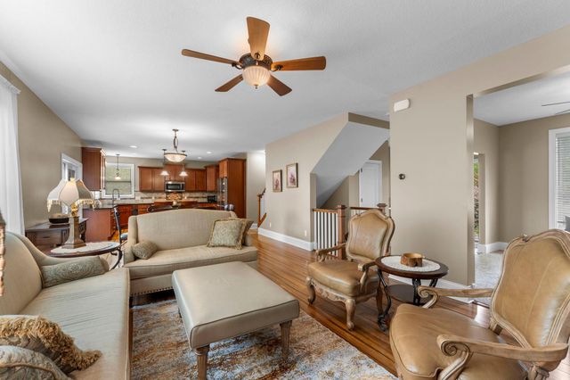3810 Wilds Ridge NW, Prior Lake, MN 55372