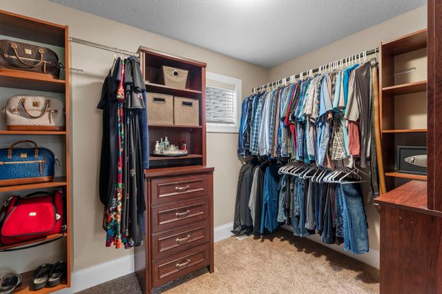 3810 Wilds Ridge NW, Prior Lake, MN 55372