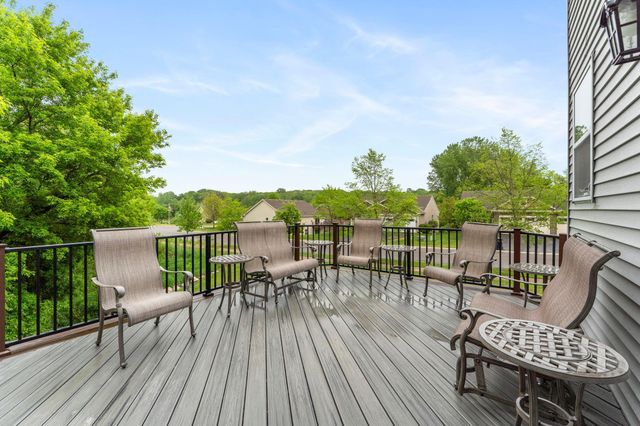 3810 Wilds Ridge NW, Prior Lake, MN 55372