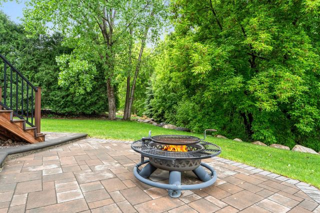 3810 Wilds Ridge NW, Prior Lake, MN 55372