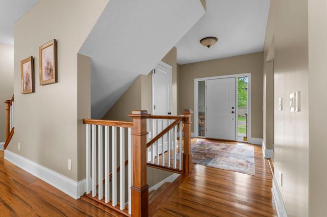 3810 Wilds Ridge NW, Prior Lake, MN 55372