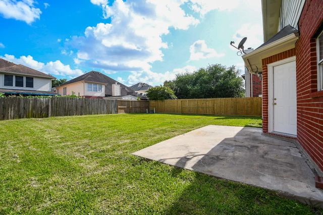 13619 San Martin Lane, Houston, TX 77083