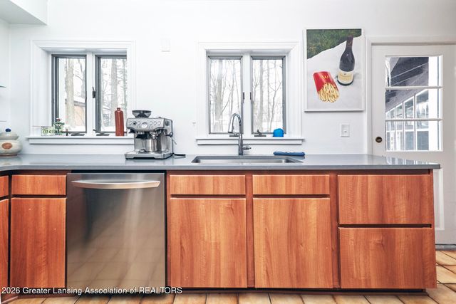 4721 Ottawa Drive, Okemos, MI 48864