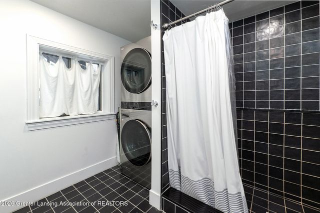 4721 Ottawa Drive, Okemos, MI 48864