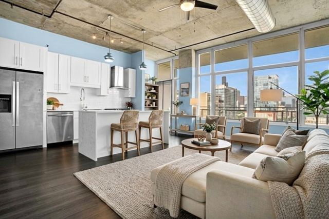 50 E 16th Street 1102, Chicago, IL 60616