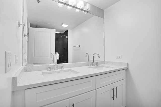 50 E 16th Street 1102, Chicago, IL 60616