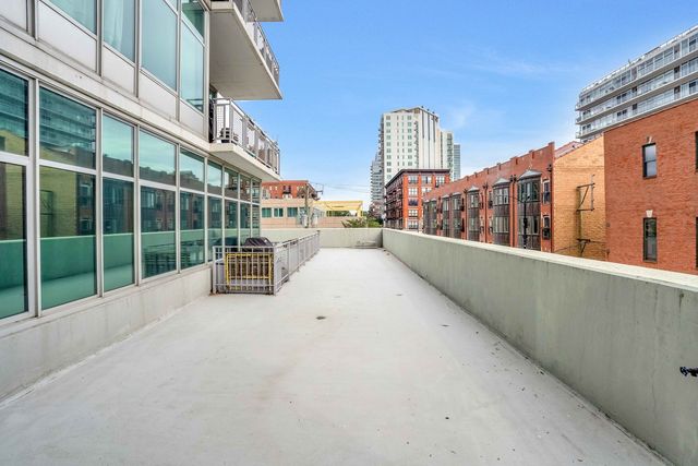 50 E 16th Street 1102, Chicago, IL 60616