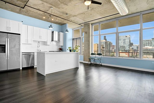 50 E 16th Street 1102, Chicago, IL 60616