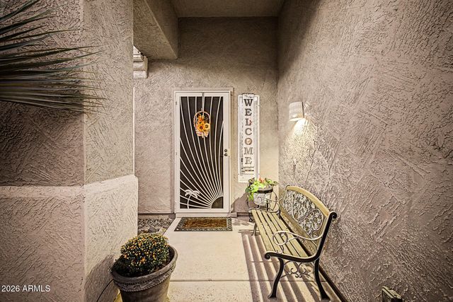 7134 E Lobo Avenue, Mesa, AZ 85209