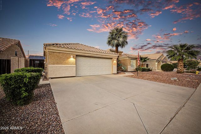 7134 E Lobo Avenue, Mesa, AZ 85209