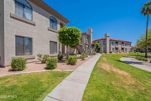 7134 E Lobo Avenue, Mesa, AZ 85209
