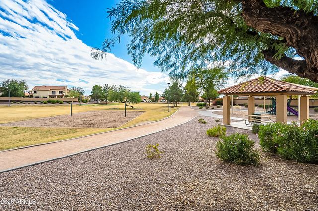 7134 E Lobo Avenue, Mesa, AZ 85209