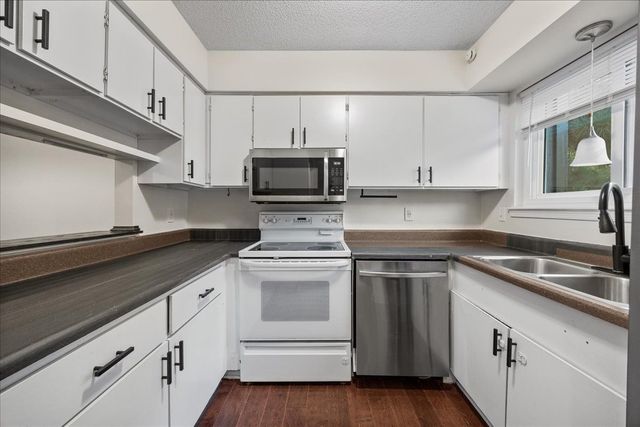 4271 Lake Ridge Drive, Raleigh, NC 27604