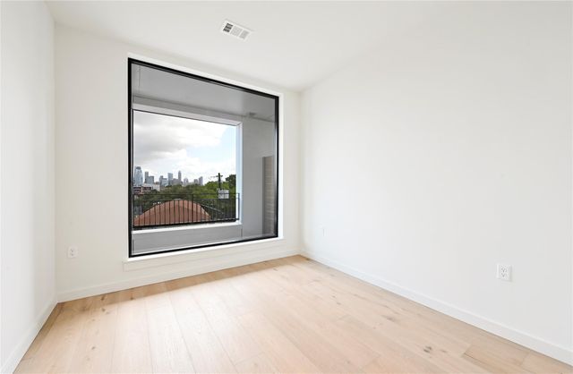 2209 S 1st ST 309, Austin, TX 78704