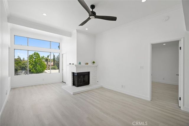 7800 Topanga Canyon Boulevard 313, Canoga Park, CA 91304