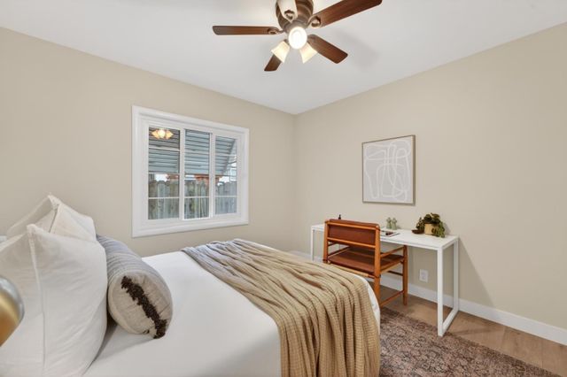 2760 Muir Way, Sacramento, CA 95818