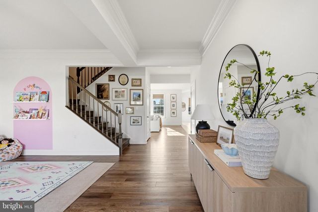 215 UPPERVILLE DR, Stephens City, VA 22655