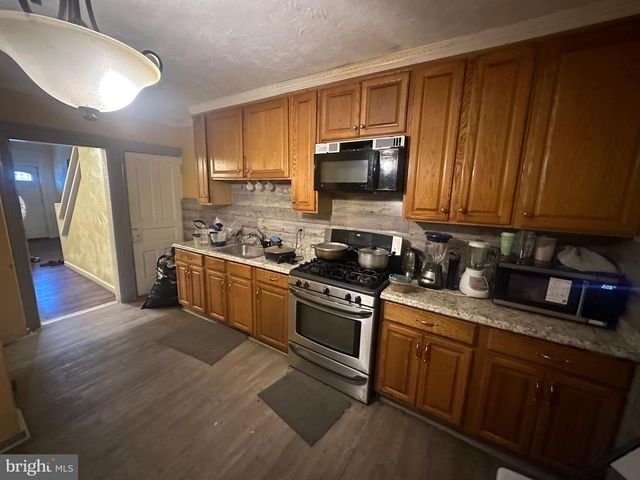 1005 N 19TH ST, Harrisburg, PA 17103