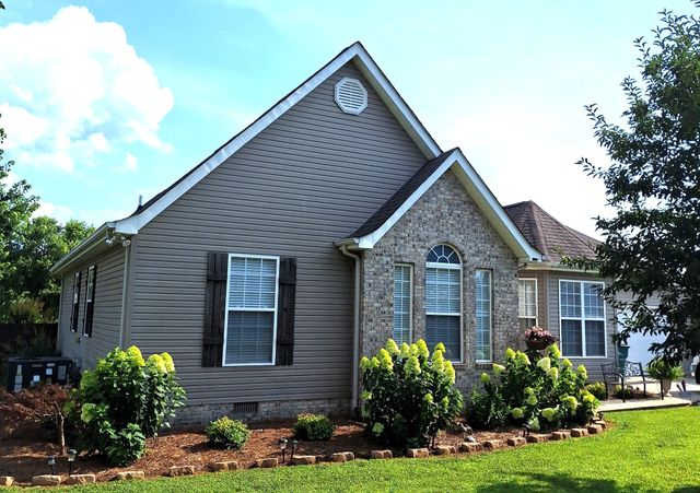 131 Charlotte Dr, Winchester, TN 37398