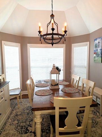 131 Charlotte Dr, Winchester, TN 37398