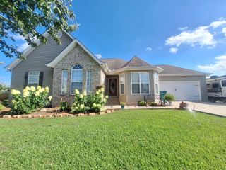 131 Charlotte Dr, Winchester, TN 37398
