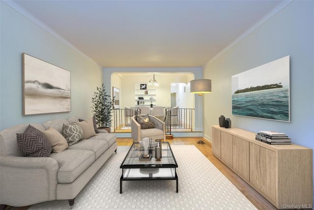 76-35 113th Street 1A, Forest Hills, NY 11375
