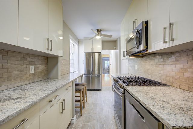 76-35 113th Street 1A, Forest Hills, NY 11375