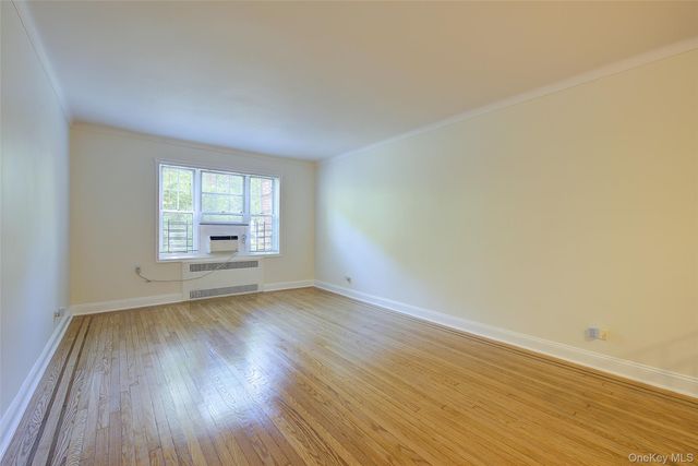76-35 113th Street 1A, Forest Hills, NY 11375