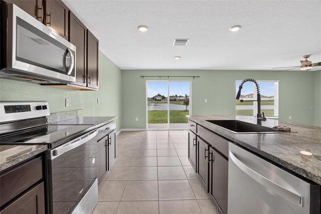 2818 GUMBO LIMBO DRIVE, Wimauma, FL 33598