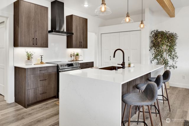 205 Riverwalk Drive, Lynden, WA 98264