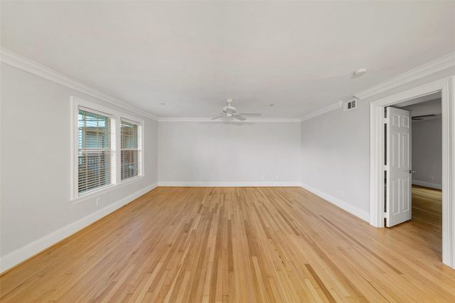 1621 Heights Boulevard 3, Houston, TX 77008