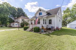17 W Madison Avenue, Milton, WI 53563