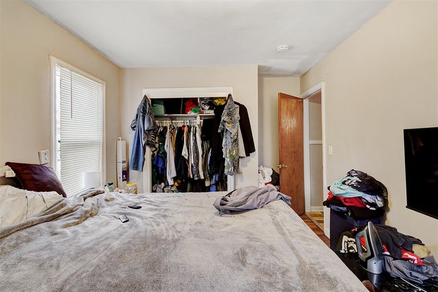 1714 Eastern Avenue, Grand Rapids, MI 49507