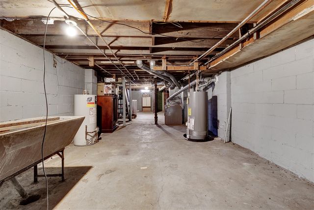 1714 Eastern Avenue, Grand Rapids, MI 49507