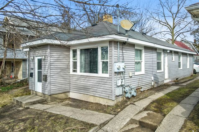 1714 Eastern Avenue, Grand Rapids, MI 49507