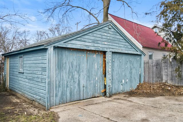1714 Eastern Avenue, Grand Rapids, MI 49507